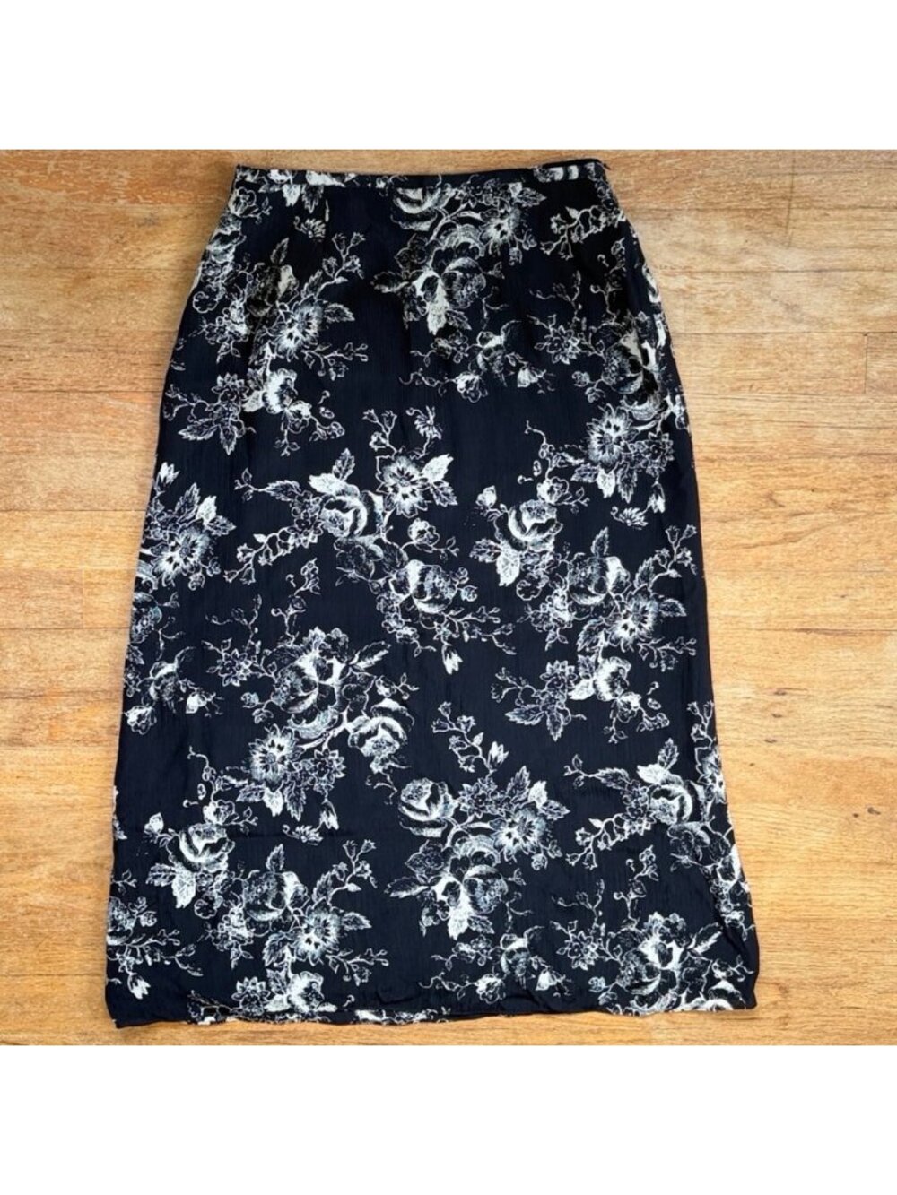 Vintage Black Floral Silk Maxi Skirt Size Small 6 28" Waist Baroque Roses